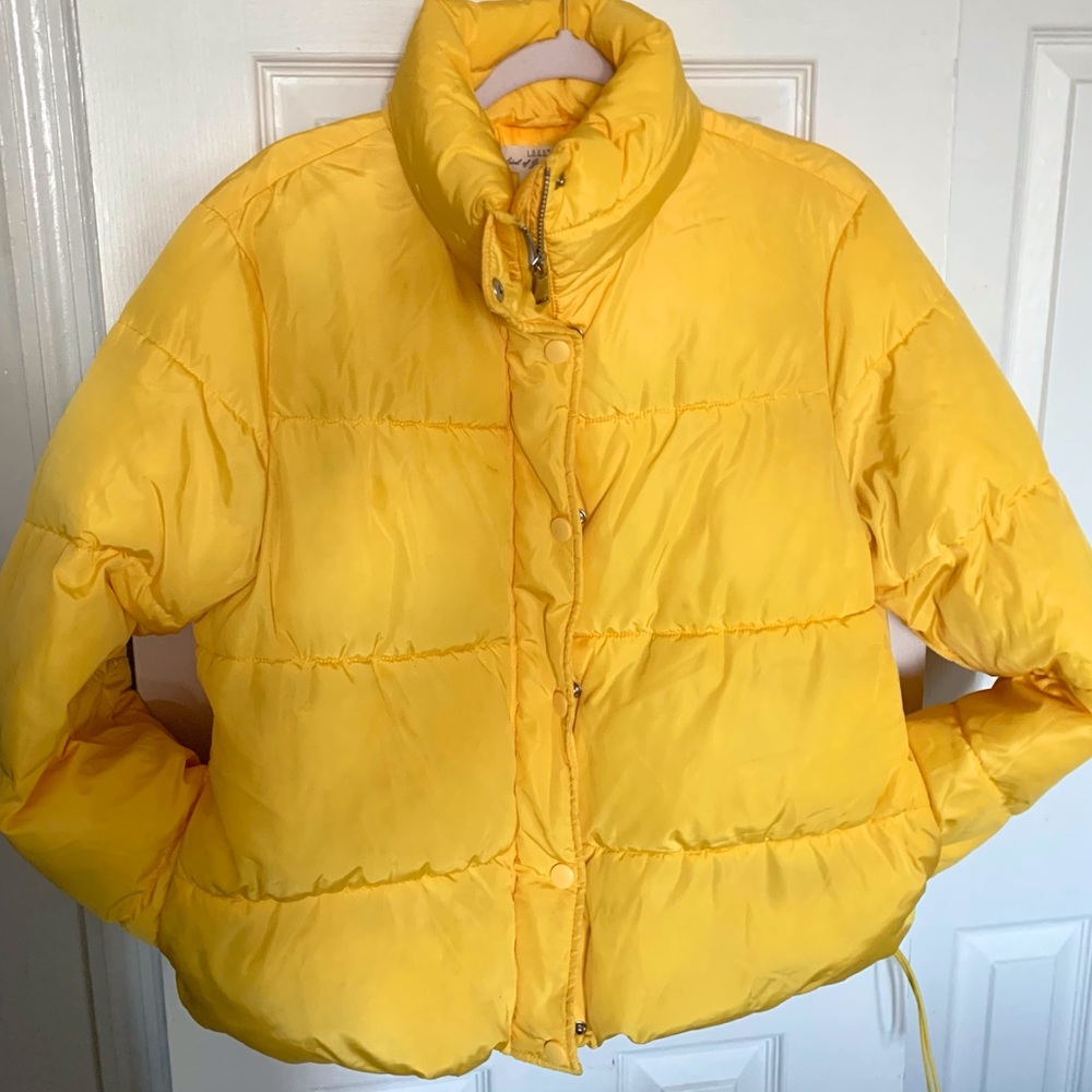Yellow H&M Puffer Coat ✨